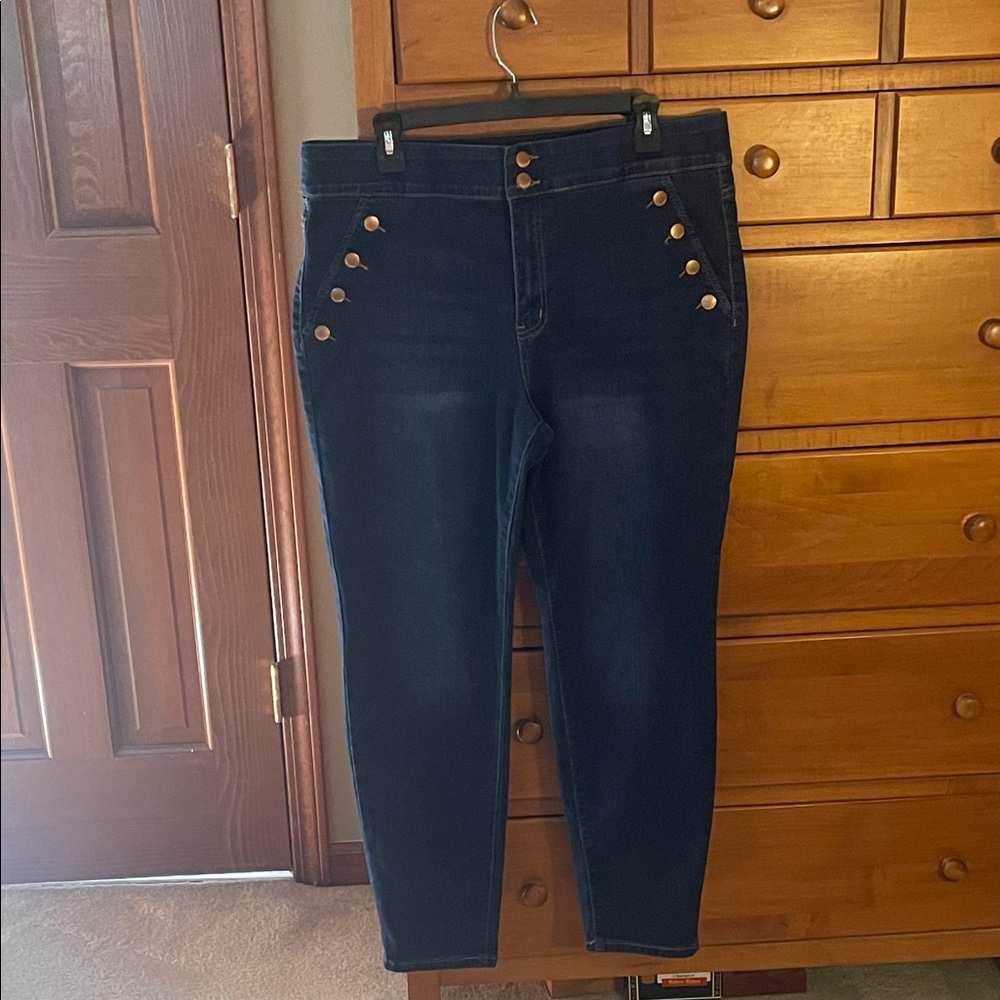 Stylish Jeans with Button Details